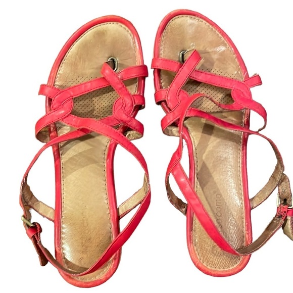 Corso Como Shoes - Corso Como Women’s Red Leather Sandals Size 8M